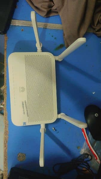 GPON FIBER ROUTER 0