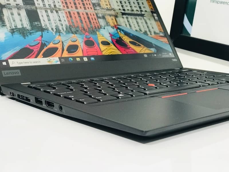 lenovo t490s core i7 8th gen- Quard core -8 threads -Ultra HD graphics 3