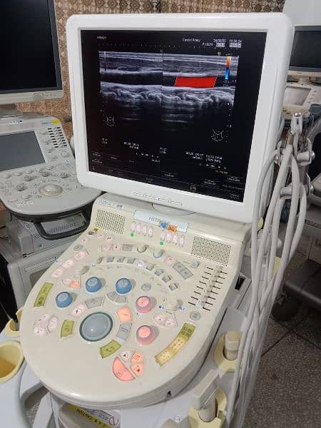 Ultrasound machine color Doppler and gray scale 4