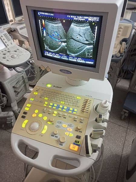 Ultrasound machine color Doppler and gray scale 16