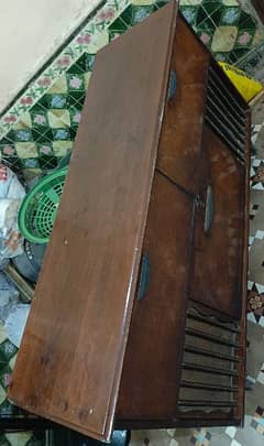 grundig antique table