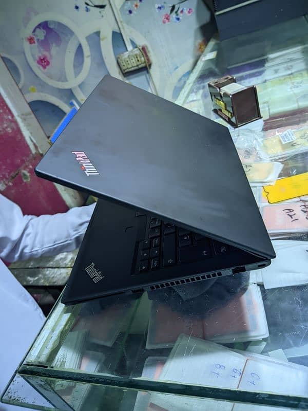 LENOVO THINKPAD T490 1