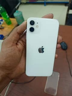 Iphone 11  128 gb only exchange 11 pro