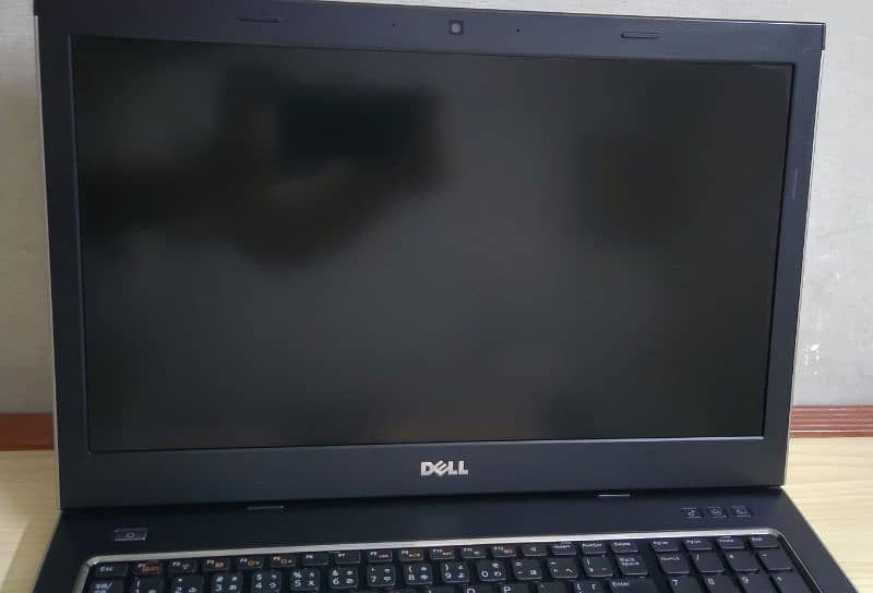 Dell Vostro 3750 4