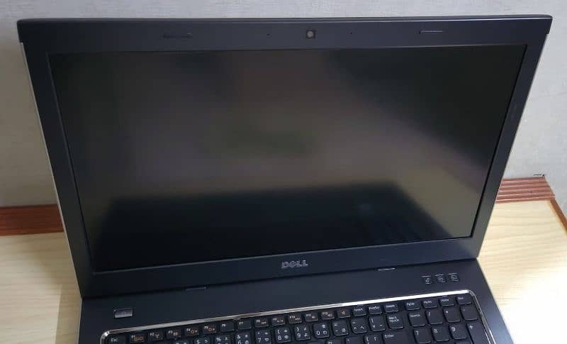 Dell Vostro 3750 5