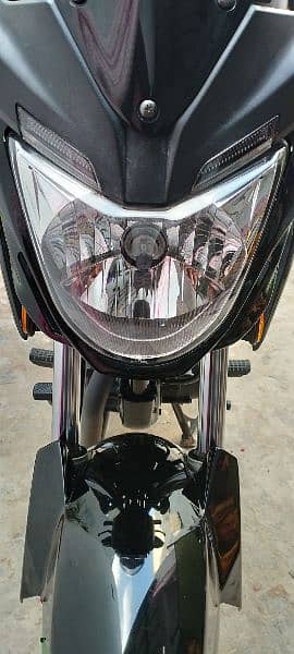 CB 150 F 13