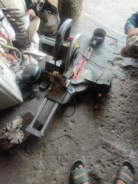 chainsaw engine and meter saw 6