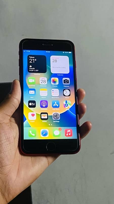 iPhone 8 Plus 256 PTA APPROVED FACTORY UNLOCK FINGERPRINT ON 5