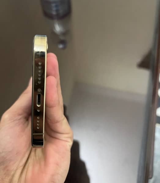 iphone 12 pro max Not Approved 10/10 Condition 3