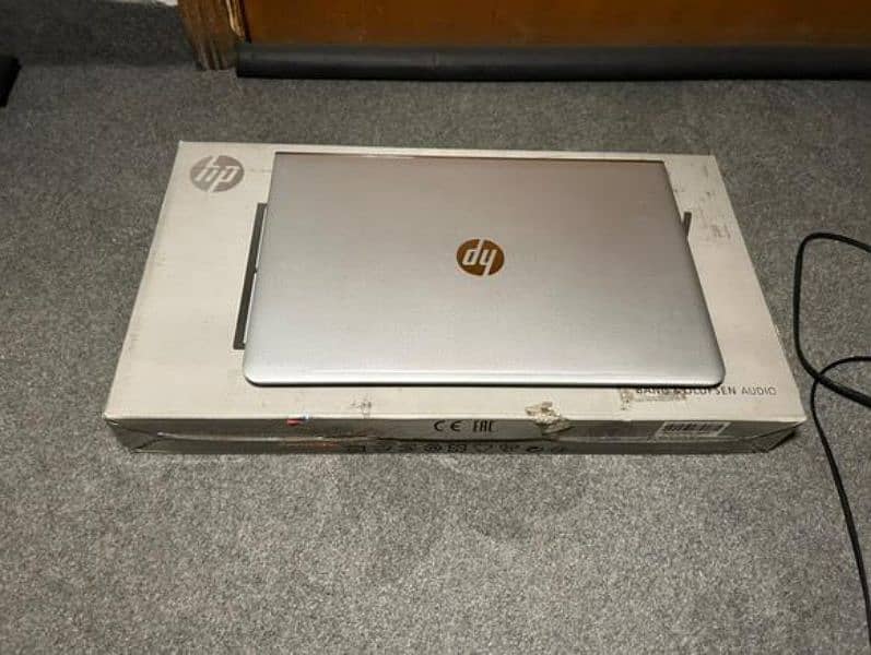 **HP Envy 17 7th Gen Intel Core i7 17-Inch Display Powerful Laptop** 1