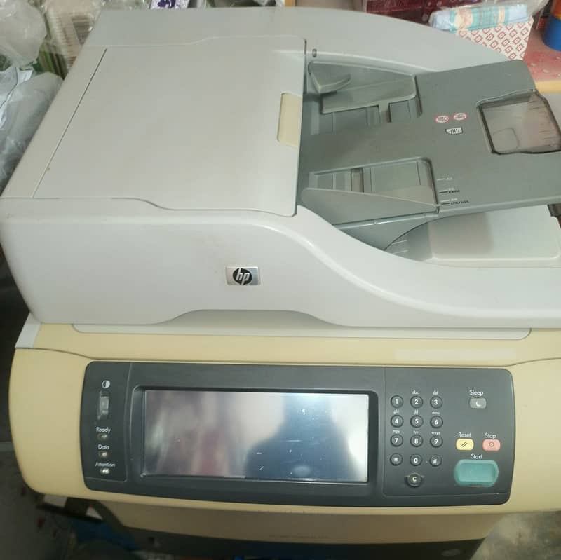 Photostat Machine HP laserjet M4345 MFP 1