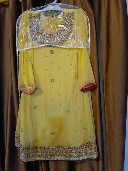 3 piece chiffon stitched suits 6