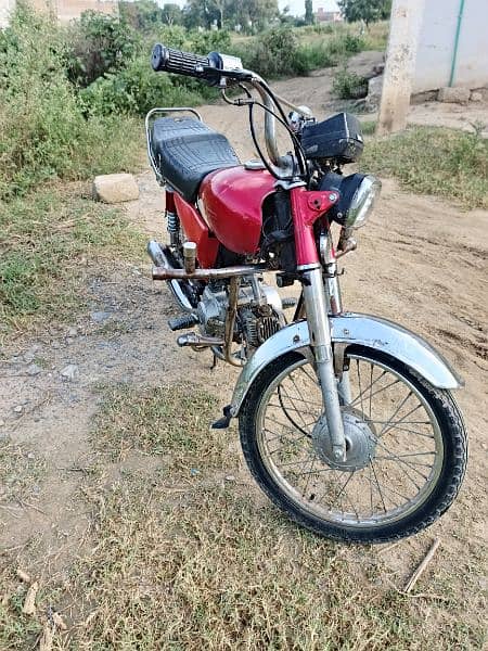 CD 70 bike 2005 model 2