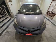 Toyota Vitz 2012