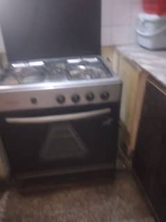 Corona Cooking Range