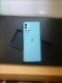 OnePlus 9R - 12GB RAM / 256GB Storage | Excellent Condition