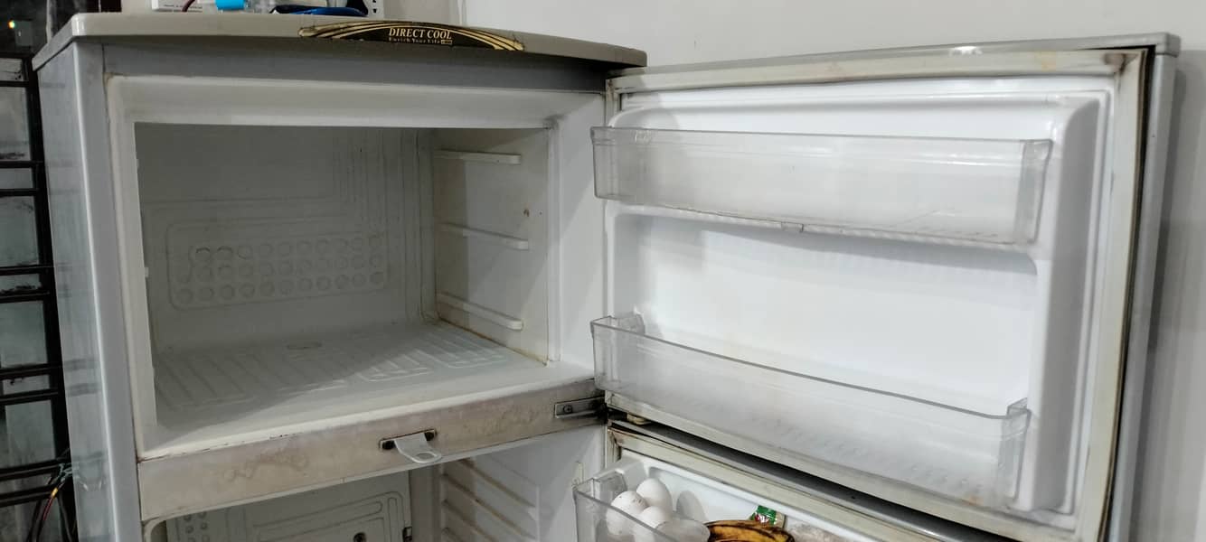 Refrigerator for sale 3