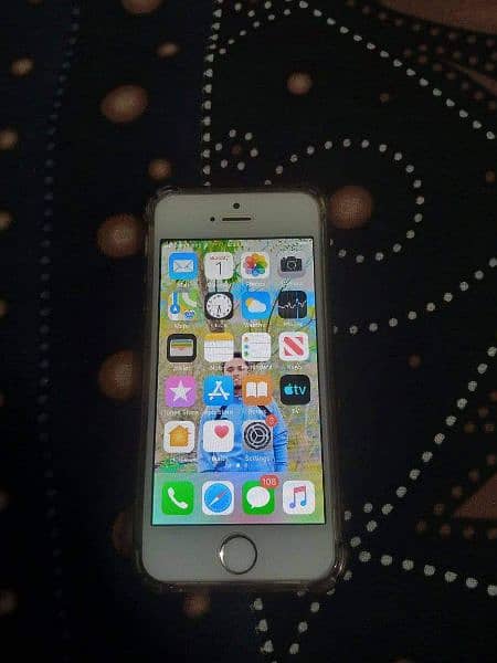 iPhone 5s Stroge/64 GB PTA approved for sale 03252452771 5