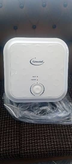 Kenwood electric water heater / geyser available 0