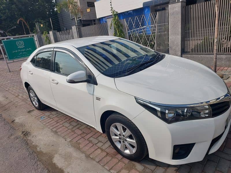 Toyota Corolla Altis 2015 15