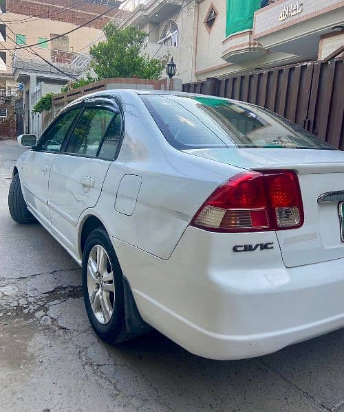 Honda Civic EXi 2001 3