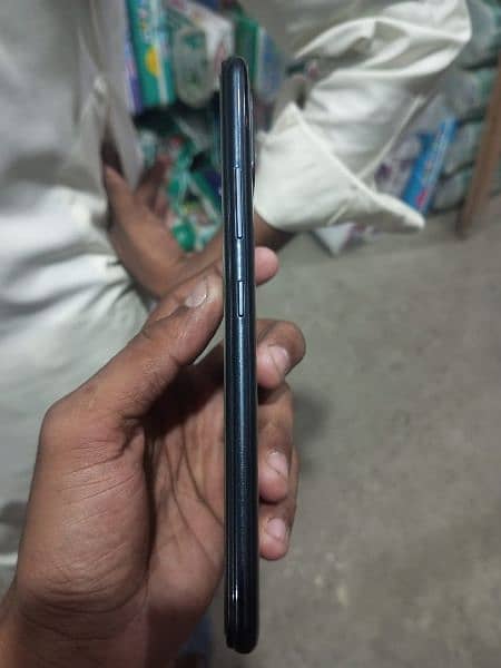 infinix hot 10 4/64 5200 mh bettry dabba charger shat ha 3