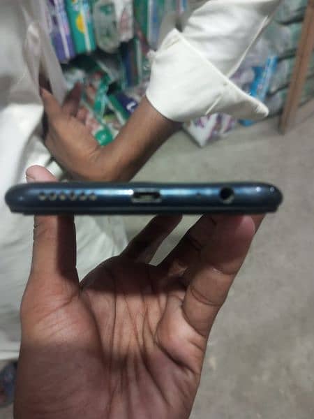 infinix hot 10 4/64 5200 mh bettry dabba charger shat ha 5