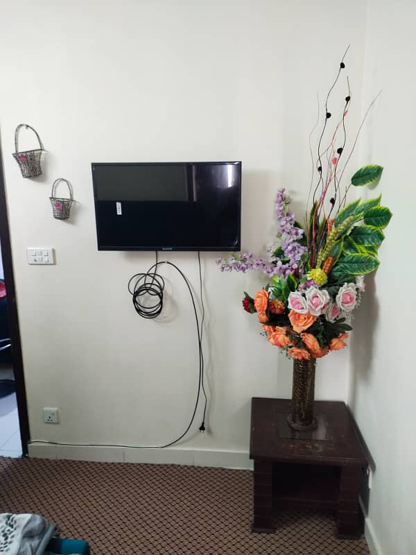 Per day 1bed full furnished flats available for rent 2