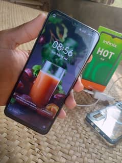 Infinix Hot 10 Play ( 4/64 ) urgent for sale/ whtsp 0307"-1610"-706