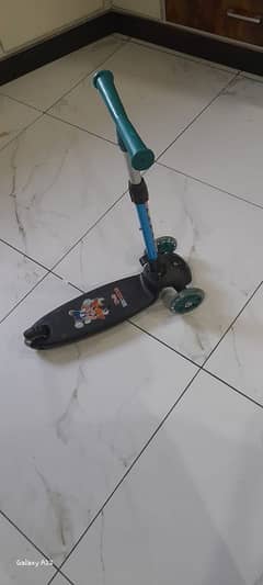 Kids Scooty 0