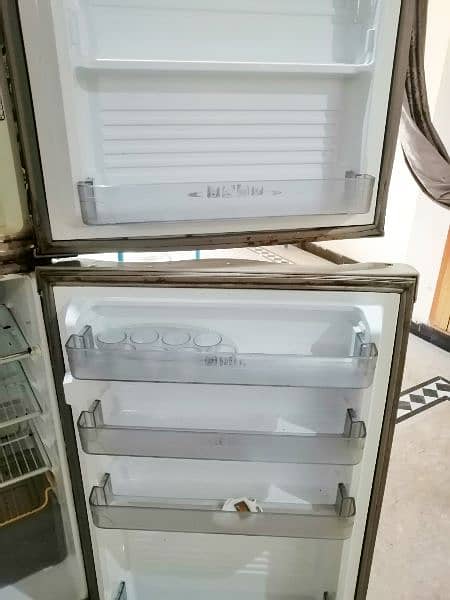 Dawlance 9170 Refrigerator 1