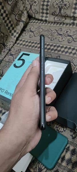 Oppo reno 5 like new 6