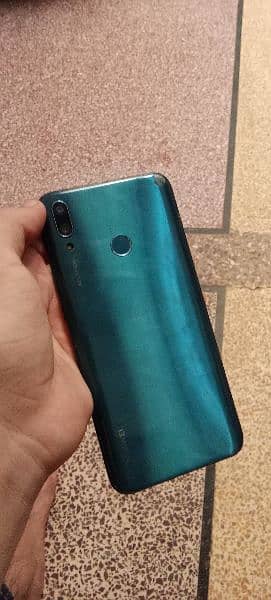 Huawei y9 2019 3