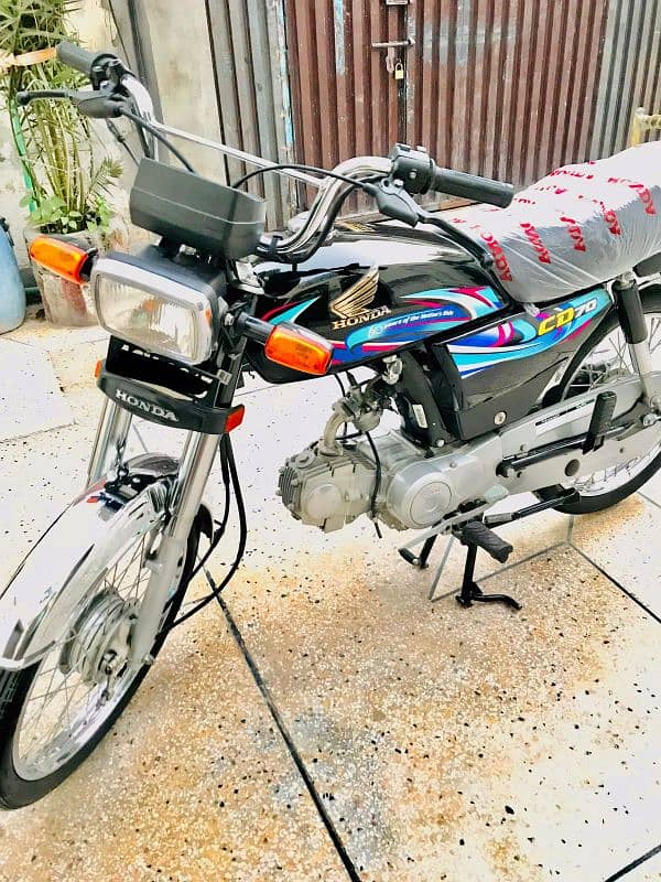 Honda CD 70 2024 6