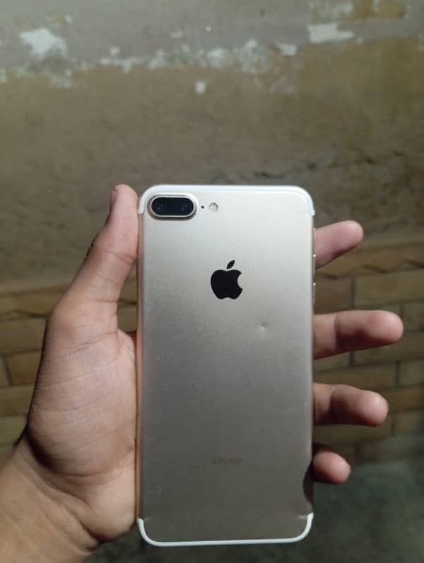 iPhone 7 Plus 32 GB PTA APPROVED 1