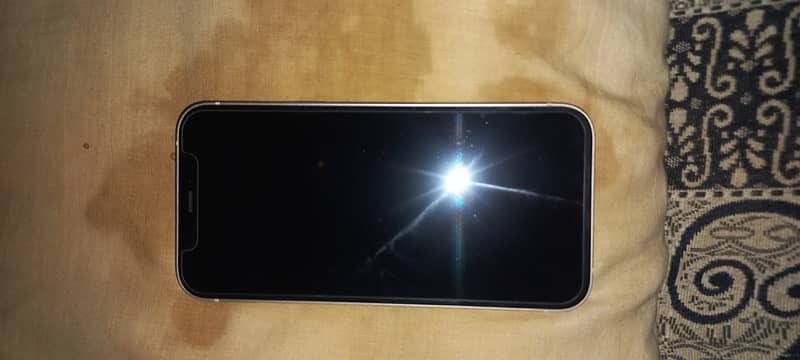 iphone 12 JV sim time available 10/10 condition 5