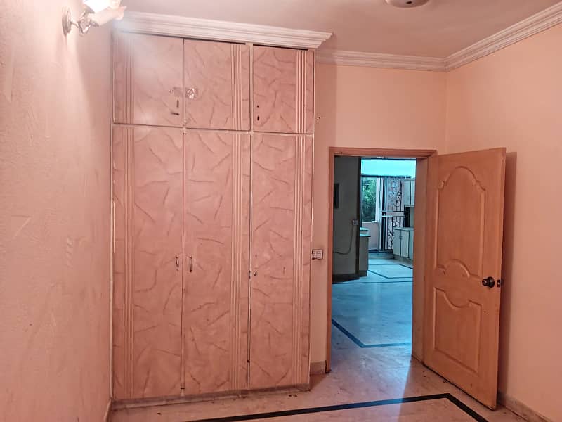 5 MARLA FULL HOUSE FOR RENT IN JOHAR TOWN 14