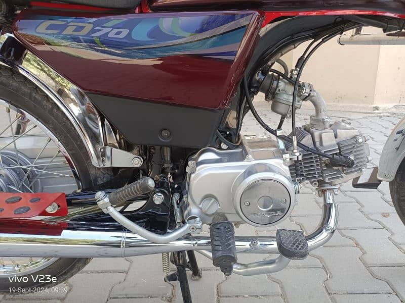 Honda 70.2024 model. 145000 final. chiniot city. call 03127702519 9