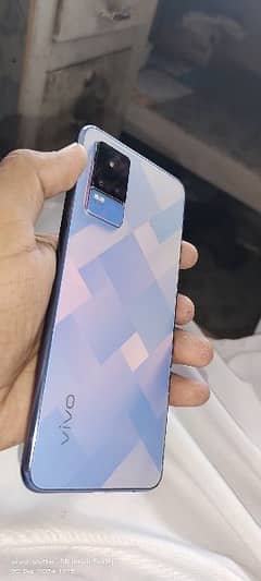 Vivo v21e 8/128