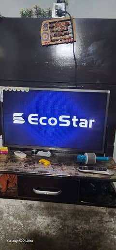 EcoStar 32 inches led scratchless few months used