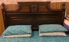 Chiniot Wood Bed Set