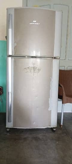 Dawlance Refrigerator + Staplizar