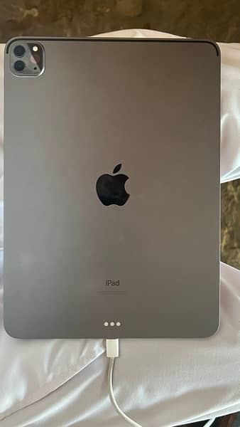 iPad Pro m1 128gb 3