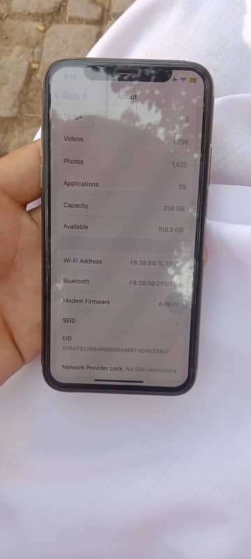 iPhone XS battery chang 2