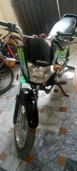 Honda pridor  100cc 8