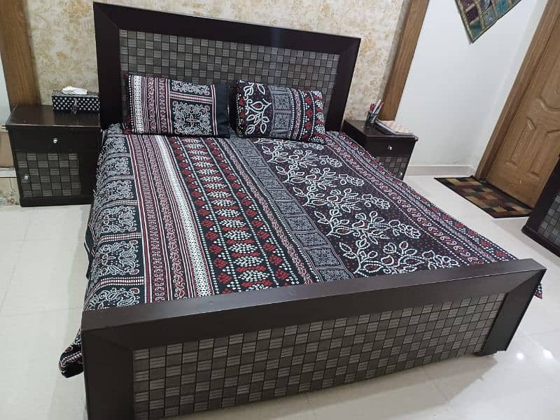 Complete Bed Set in just 58k Rupees! 1