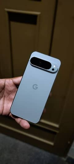 Google pixel 9 pro xl.