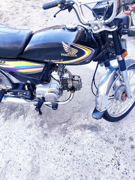 Honda CD 70 First Hand In Genuine Condition 8