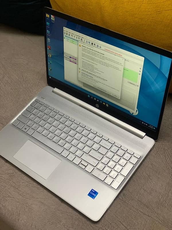 HP i5 12th gen laptop 2