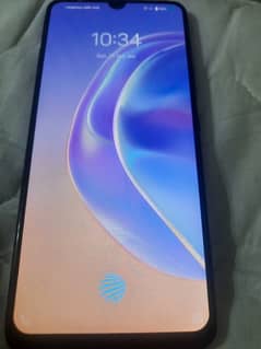 VIVO V21E